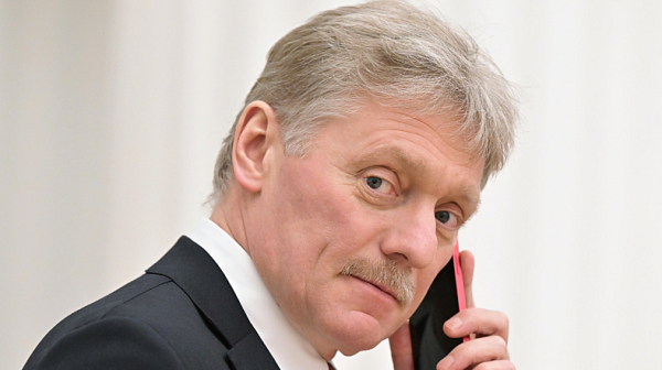 НАТО е инструмент за конфронтация, бълнува Кремъл