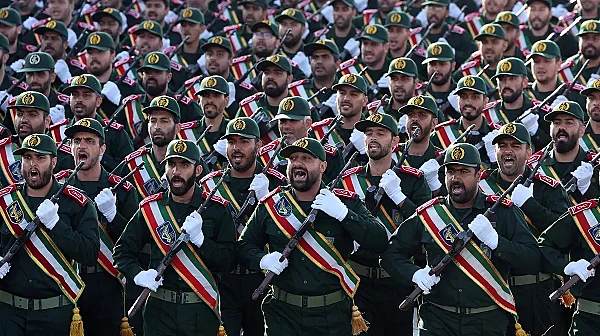 До „Ислямска държава“: ЕС обявява Иранската революционна гвардия за терористична организация