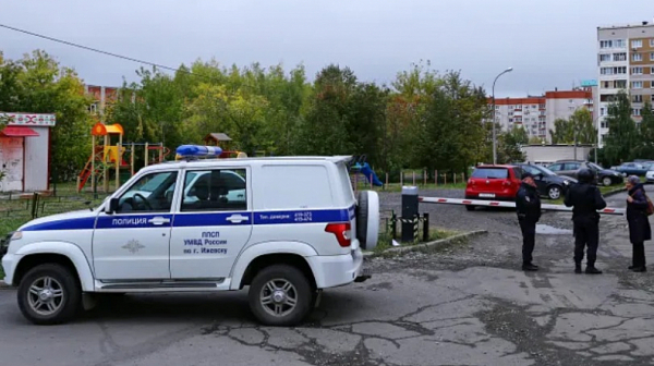 34-годишен местен жител е стрелецът в училището в руския град Ижевск