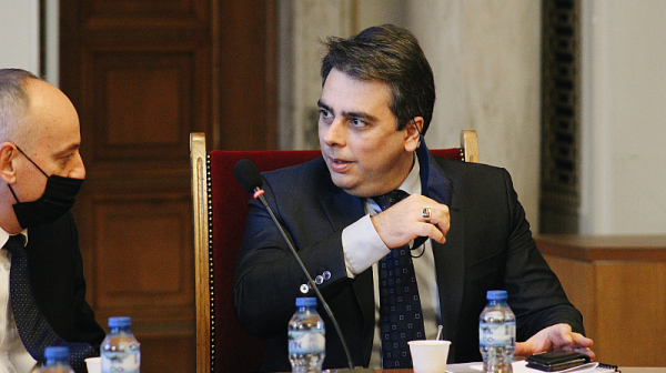 Асен Василев: Правителството в нарушение се отказа от Еврозоната