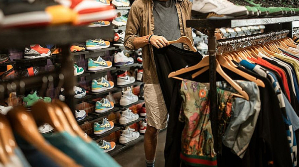 Ръст на кражбите в магазините. Тийнейджъри и групи опустошават спортни и строителни вериги