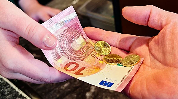 В последния ден на лева – 6,1 милиарда евро са в обращение у нас