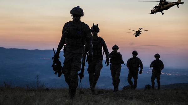 Стига сте оплаквали Европа, Русия е джудже пред ЕС и НАТО