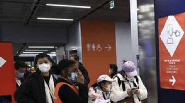 Пекин заплашва с ответни мерки срещу наложените ограничения на пътуванията от Китай