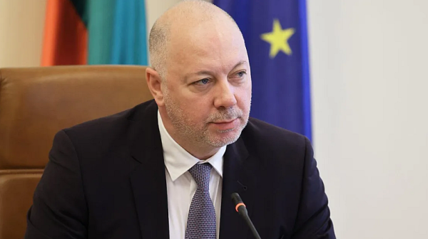 Премиерът Желязков очаква интересен политически сезон