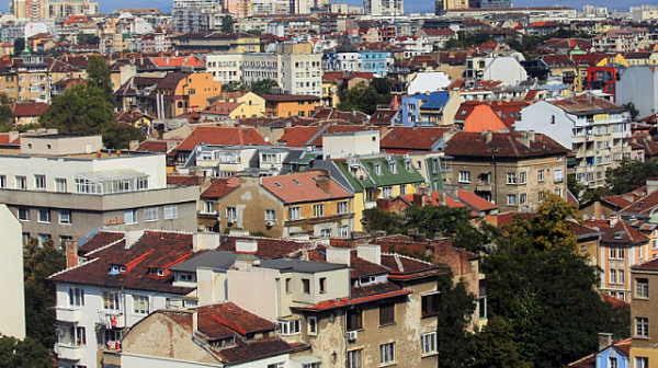 За българите най-стабилната инвестиция си остават имотите, категоричен е финансист