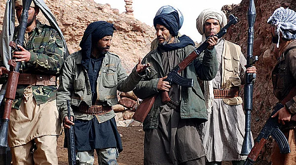 Разрив в талибаните: Заглушеният интернет разкри вътрешна война