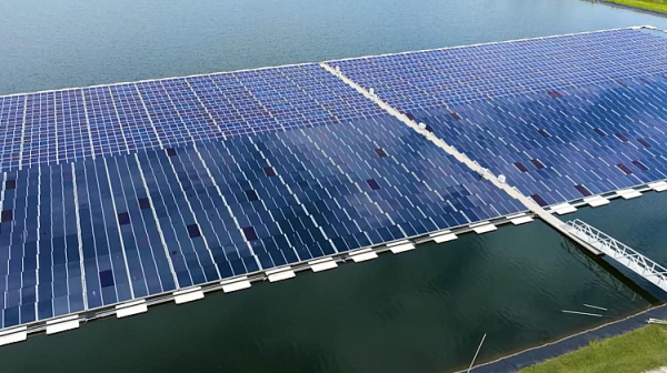 Глобална тенденция към плаващи слънчеви панели, но има опасности