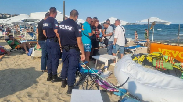 Прехвърляне на топката: Контролира ли изобщо някой водните атракциони?