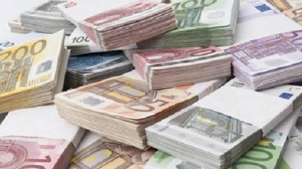 Европрокуратурата разследва злоупотреби за половин милиард евро, жълтите павета и пристанището във Варна