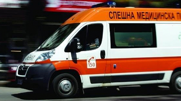 Проучване на Фрог: Линейките по света не закъсняват. 28 часа се чака само в България