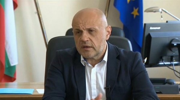 Дончев: Не съм получил нито едно предложение за промяна на Плана за възстановяване