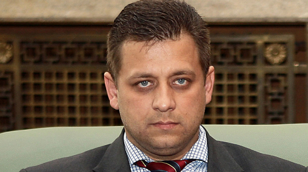 Николай Марков: Едно парламентарно кюфте е скрит и явен собственик на всички видове бизнес на територията