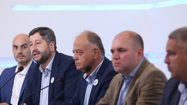 „Демократична България” настоява за оставка на Горанов и закриване на комисията на Йордан Цонев