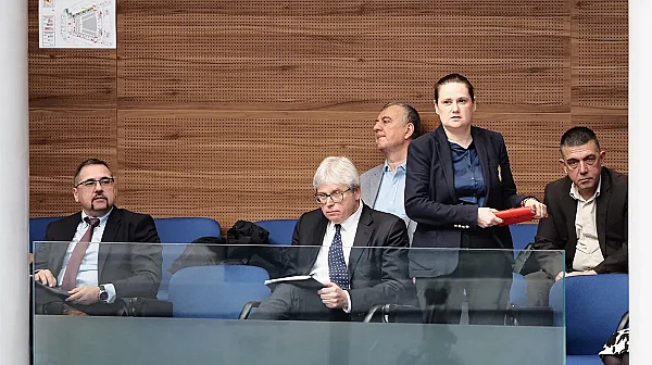 Държавата гарантира горива за три месеца, очаква се ръст в цените на дребно