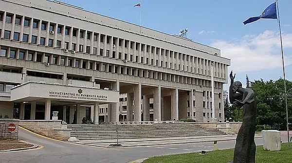 МВнР  предупреждава: Българите в Афганистан да напуснат страната