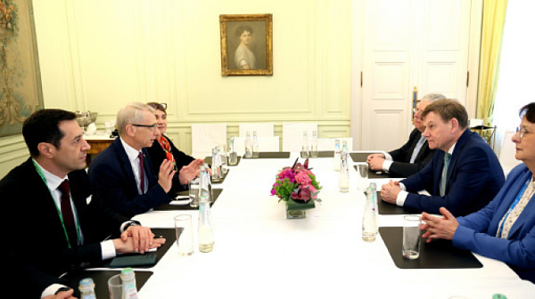 Премиерът Денков: България получава пълна подкрепа за сухопътния Шенген, продължаваме преговорите с Австрия