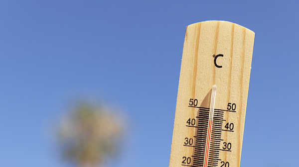 Март отново чупи температурни рекорди, учените се притесняват какво следва