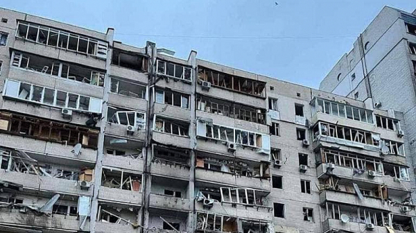14 загинали, след като руска ракета блок удари жилищен блок в Днепър