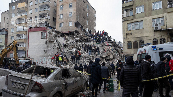 Наш сънародник е в неизвестност след земетресенията