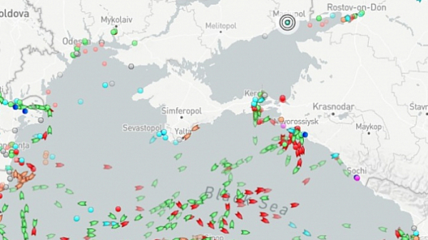 Няма излизане за нашия кораб, Русия затвори Керченския пролив
