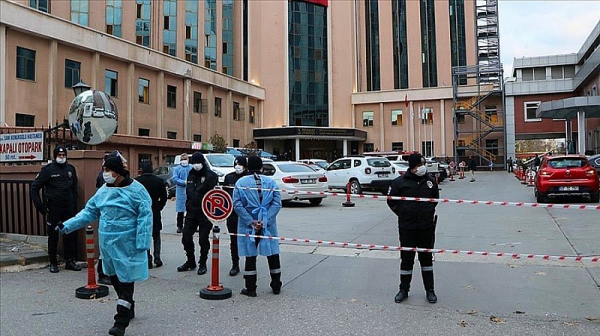 Най-малко девет души са загинали след взрив в COVID отделение в Турция