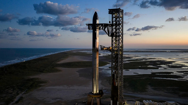 SpaceX завърши 11-ия тест на Starship, преди представяне на подобрен прототип