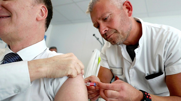 В началото на ноември ще бъдат доставени противогрипните ваксини за пенсионери