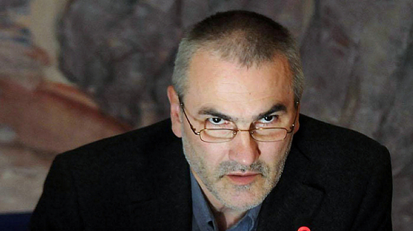 Иван Бакалов: Поне 100 хил. карантинирани няма да могат да гласуват