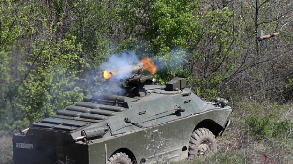 Испания доставя на Украйна още четири танка ”Леопард“ заедно с бронирани пехотни машини TOA M-113