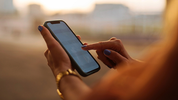 Клиентите на мобилните оператори могат да прекратят договора си при промяна на цената