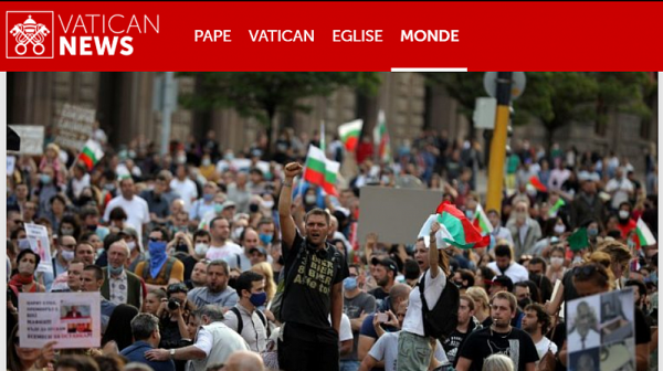 VaticanNews: Протестите срещу корупцията в България клатят властта