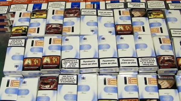 Митничари задържаха 190 800 кутии за фалшиви цигари