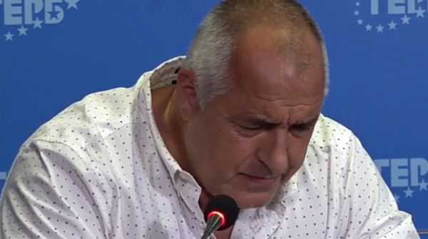 Борисов проплака, имал призовка от Рашков за снемане на сведения /видео/