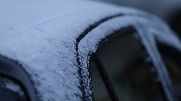 Рязка промяна на времето: Сняг на Балканите, АПИ с предупреждение