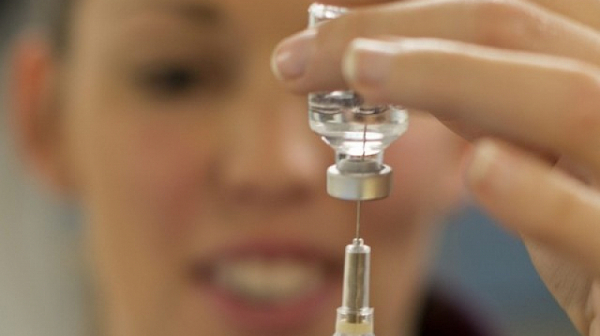 Германия счупи европейския рекорд, ваксинира 1,1 млн. души за ден