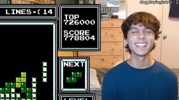 Исторически момент: 16-годишен стана първият човек, победил Тетрис
