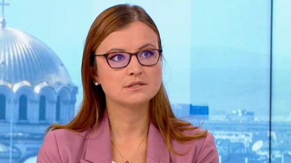Симона Велева: Най-късно по-другата седмица парламентът трябва да бъде разпуснат