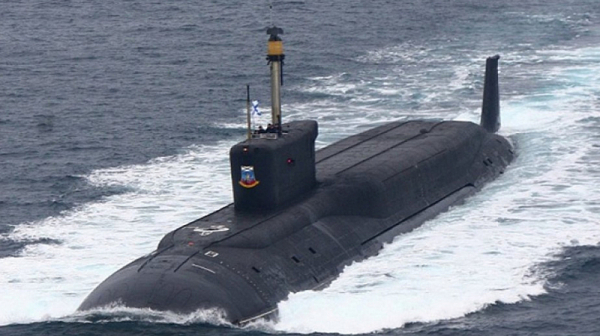 Руската атомна подводница ”Княз Владимир” направи пробна стрелба с балистична ракета ”Булава”