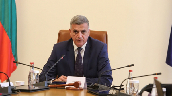 Янев не отрече намеренията на НАТО за повече военни в България и Румъния