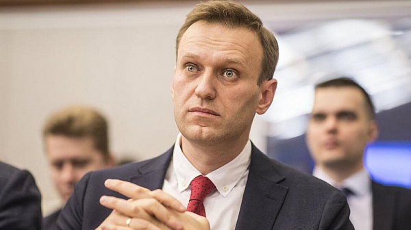 Задържаха над 100 души, които публично изразиха подкрепата си за Алексей Навални в Русия
