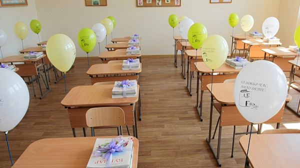Училище в Габрово преминава към онлай обучение заради коронавирус