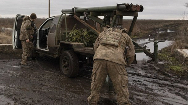 Руски бомби взривиха  украински мини. Убиха трима души