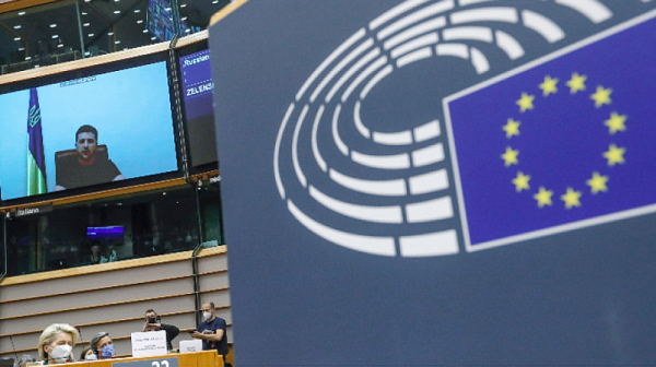 ЕС одобри 1 млрд. евро кредит за Украйна