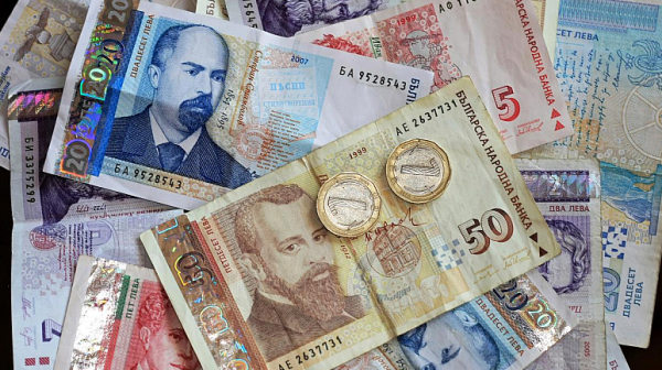 Рекорден брой фалшиви банкноти от 15 години насам
