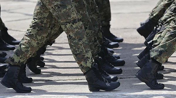 Върви ротация на американски военнослужещи на полигон „Ново село“