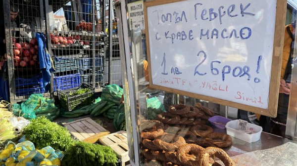 АФП: Ердоган докара в Одрин тълпи от български купувачи, но турците изнемогват