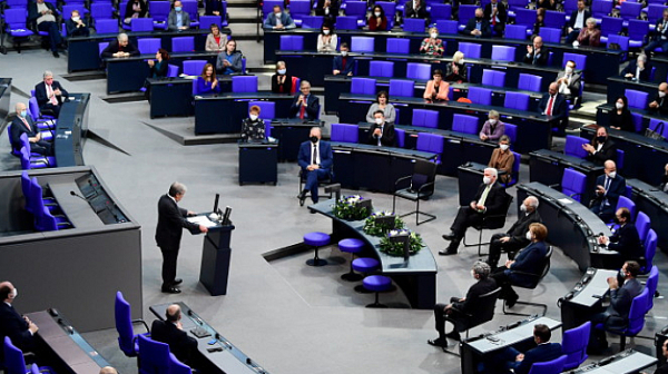 Бундестагът нарече Германия „бардак на Европа“ и призова за борба с проституцията