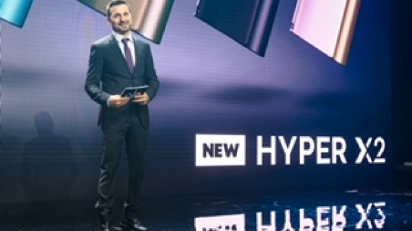 Невиждан аудио-визуален спектакъл беляза премиерата на glo™ hyper X2 в България