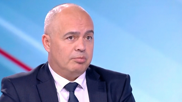 Георги Свиленски: Изходът е посочен в Конституцията – това правителство си отива и идват предсрочни избори